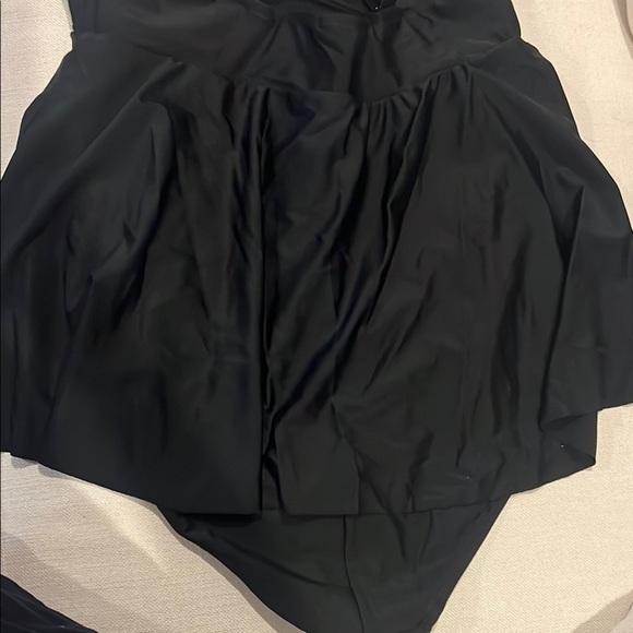 Torrid Black one piece Women's Swim size 1 R - Picture 9 of 10